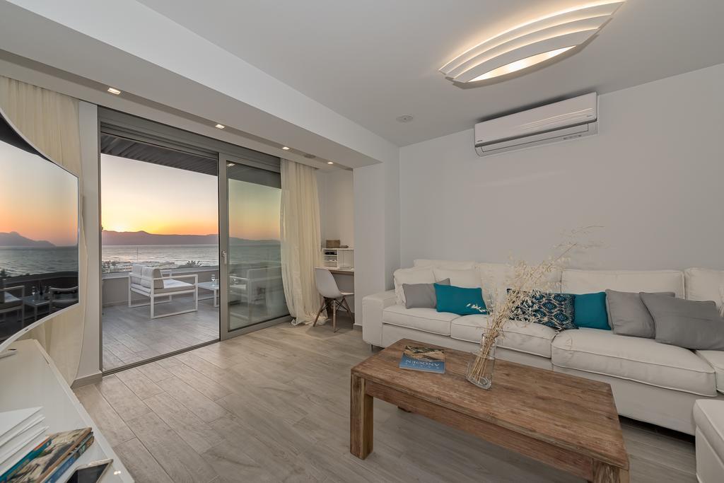 Aenaon Seaview Villa Platanés エクステリア 写真